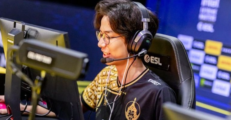 Перестановка состава ATOX Shuffle CS2, запасной игрок заменен