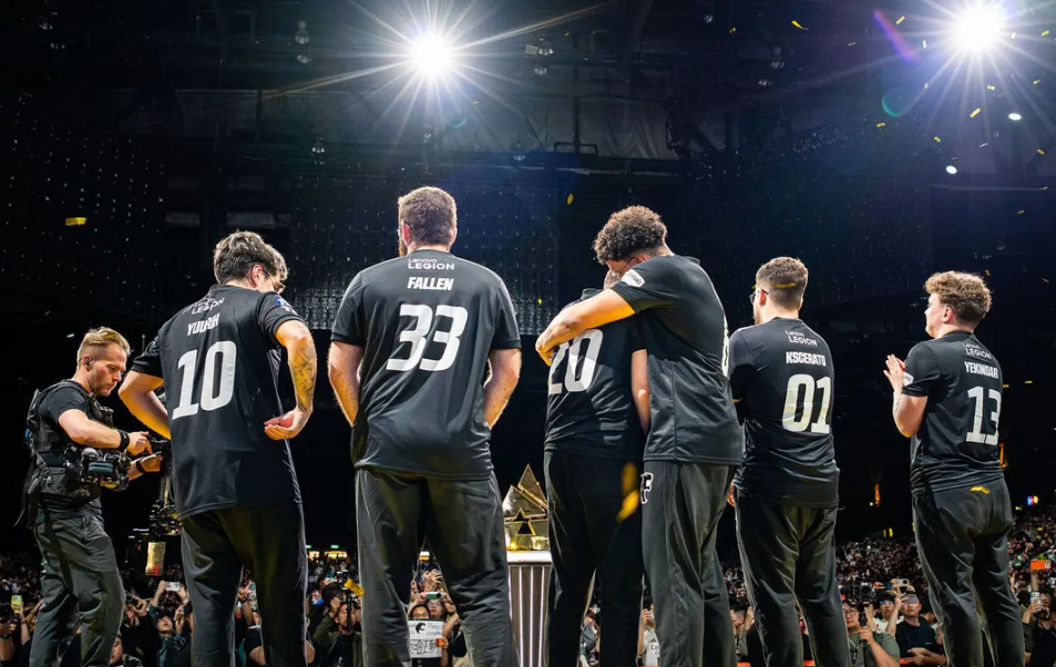 Обновление рейтинга HLTV в CS2 2026: позиции команд, анализ изменений, возвращение NAVI в элиту — изображение 1